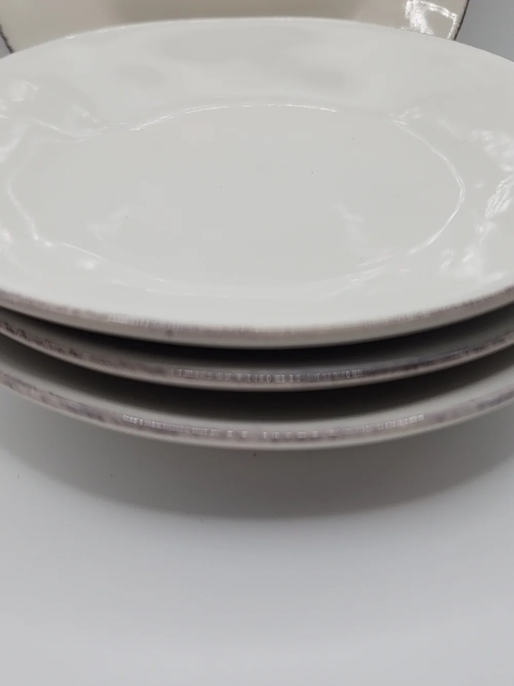 Crate & Barrel Marin White Appetizer Plate